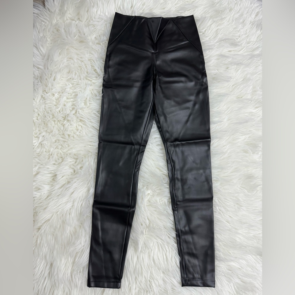 Latex black leggings Size S